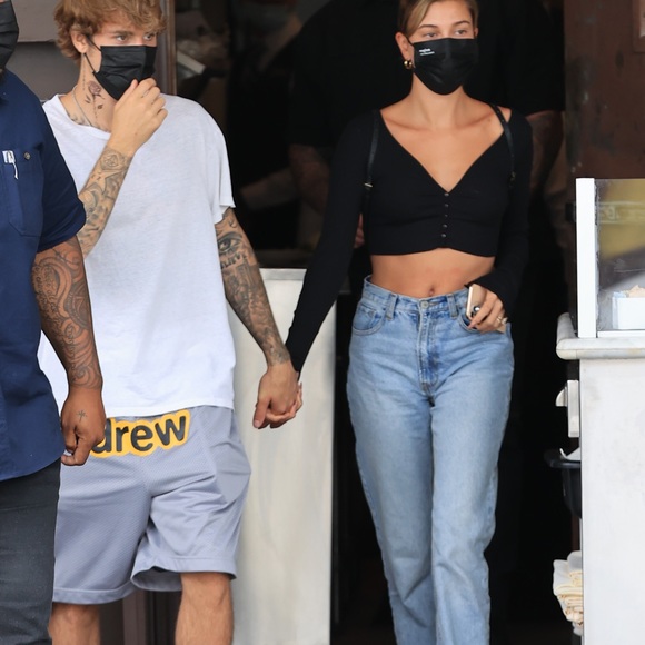 High waisted mom/boyfriend jeans - Picture 1 of 2